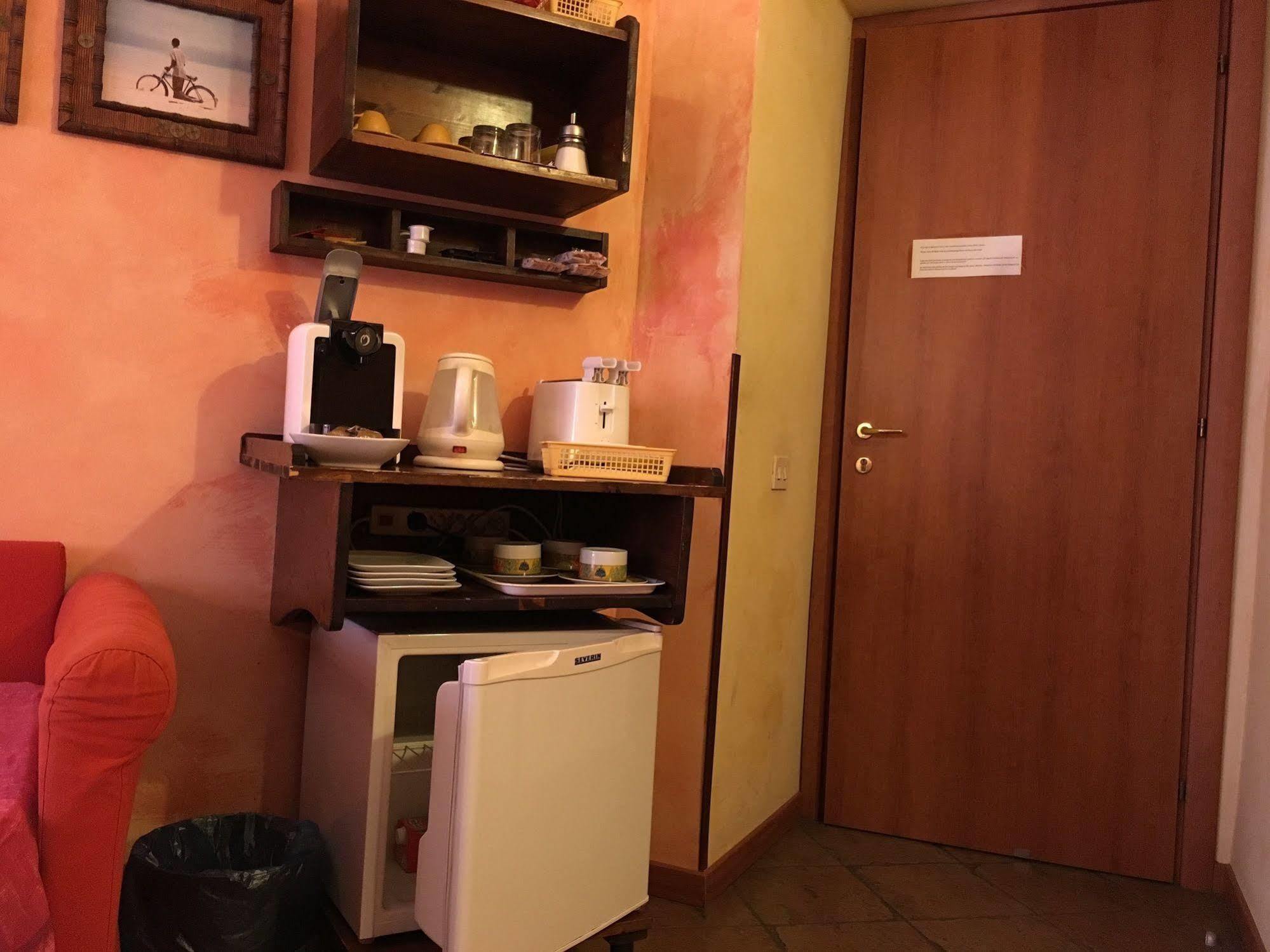 Momi Bed And Breakfast 罗马 外观 照片